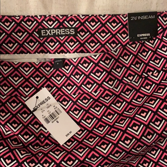 Brand new Express shorts. Size 6 - Picture 3 of 3